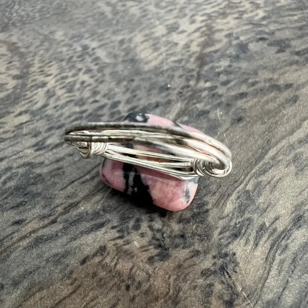 Handmade funky pink and black stone rhodonite and wire ring - size 6